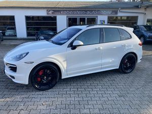 PORSCHE Cayenne GTS*PDCC,Luft,Pano,Kamera,el.AHK,2.Hand*