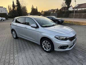 FIAT Tipo Lounge*1.Hand,Navi,Automatik,Scheckheft*