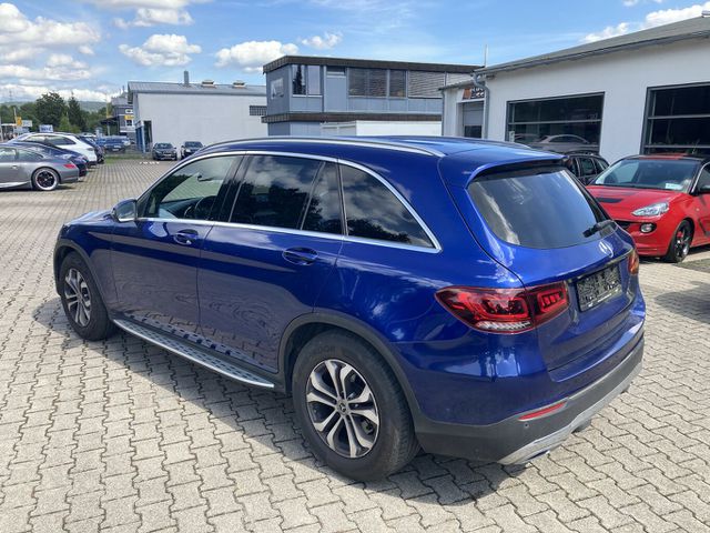 MERCEDES-BENZ GLC 200