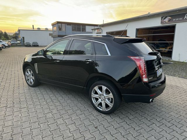 CADILLAC SRX