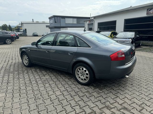 AUDI A6 2.4 Quattro