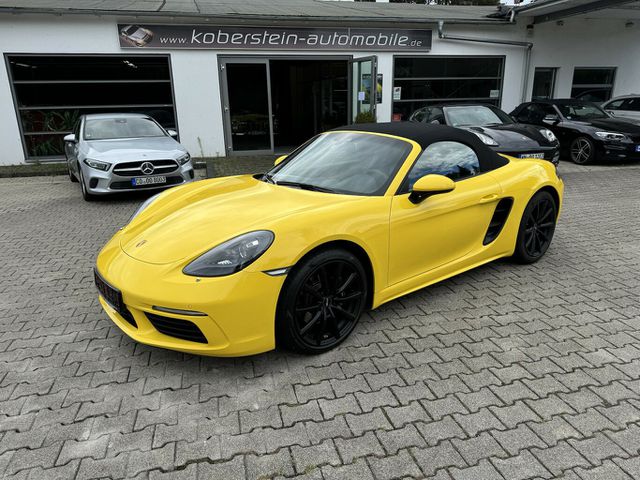 PORSCHE 718 Boxster