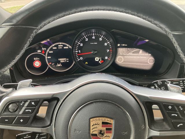 PORSCHE Cayenne *1.Hand,Nachtsicht,AHK,Matrix,Pano,Luft*