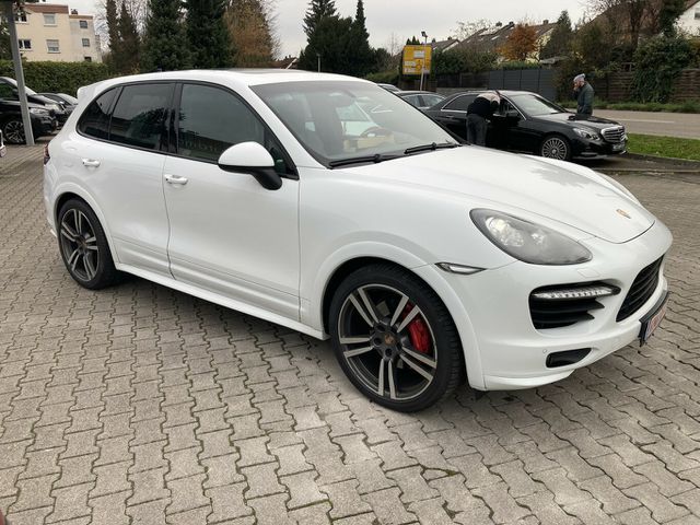 PORSCHE Cayenne GTS*21'' Alu,Rear Seat,Chrono,PDLS,Kamera