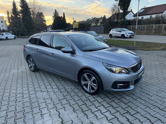 PEUGEOT 308 SW HDI FAP Allure*Navi,Automatik,1.Hand*