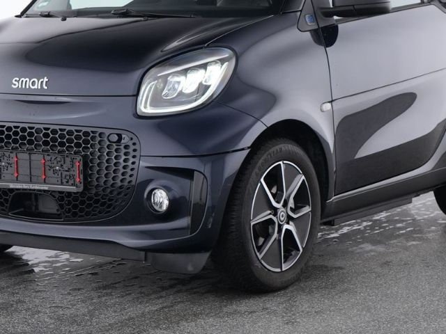 SMART fortwo EQ Passion Exclusive 22kW JBL LED Kamera