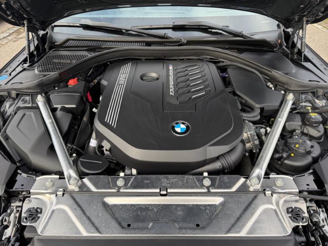 BMW M440i xDrive Cabrio Shadow Line Individual AHK