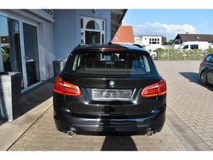 BMW 220 d xDrive Active Tourer Aut. Sport Line Navi