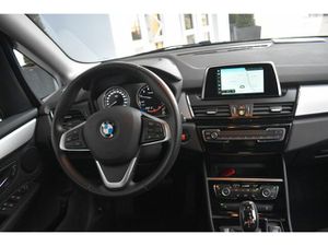 BMW 218 Active Tourer 218i Active Tourer Aut. Advantage Navi LED Sitzh