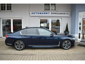 BMW 730 d xDrive M-Paket Glasdach Standhzg Laser