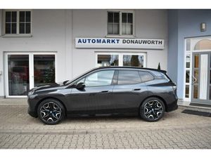 BMW iX 40 xDrive Sportpaket Loft Pano Laser AHK