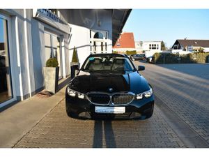 BMW 320 d Touring Aut. Advantage Navi Keyless ACC