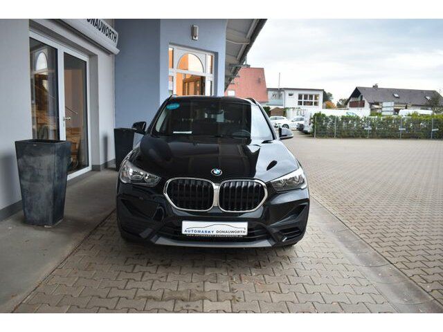 BMW X1 xDrive20i Aut. Advantage Navi Leder Kamera