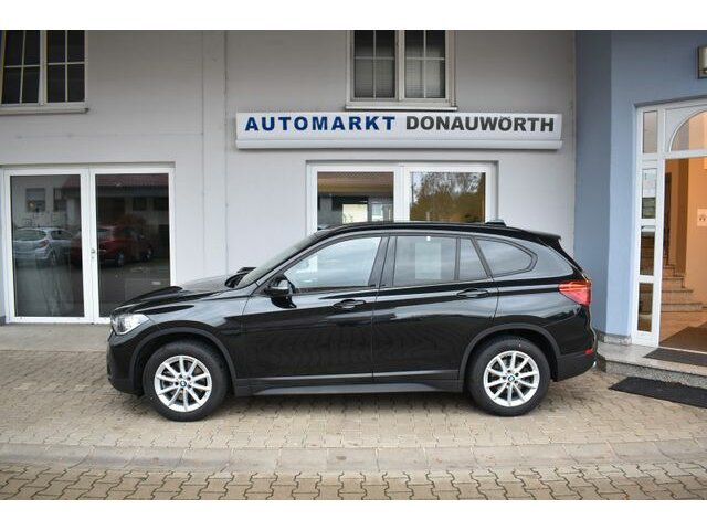 BMW X1 xDrive20i Aut. Advantage Navi Leder Kamera