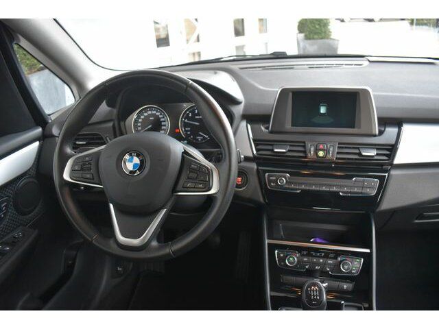 BMW 218 Active Tourer 218i Active Tourer Advantage Sitzhzg LM GRA