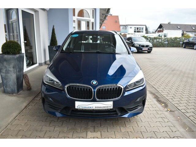 BMW 220 Active Tourer 220i Active Tourer Aut. Advantage Navi HiFi LED