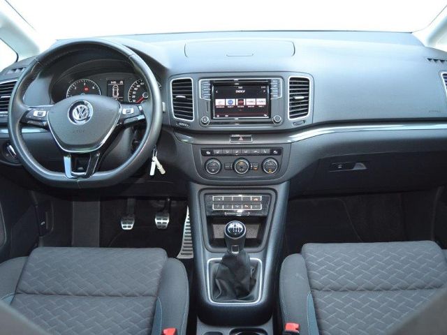 VW Sharan