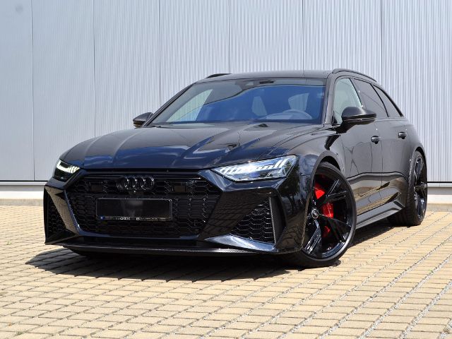 AUDI RS6 4.0 TFSI VOLL/DYNAMIK-PLUS/KERAMIK/AHK/PANORAMA/STAND-HZ/22-ZOLL+DRC/MATRIX/DESIGN