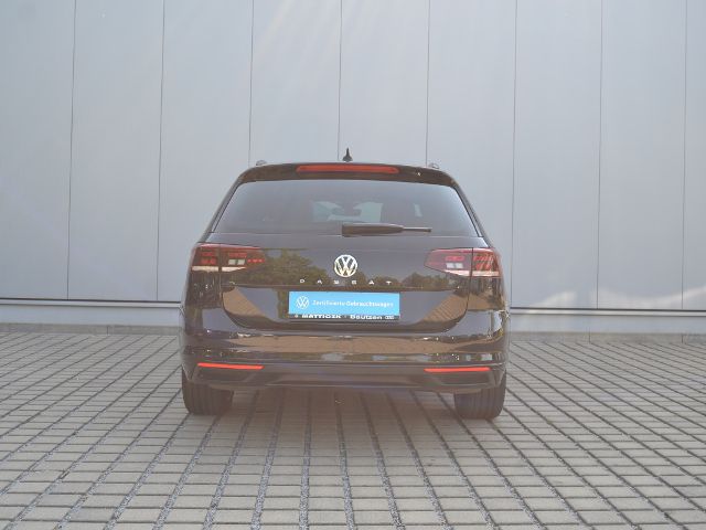 VW Passat Variant