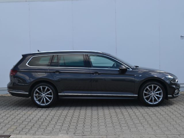 VW Passat Variant