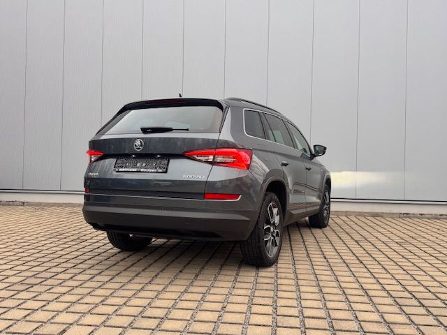 SKODA Kodiaq 2.0 TDI DSG Soleil AHK/ST-HZ/LED/19-ZOLL/NAVI/LEDER/ACC/RFK/KESSY/PDC/CLIMATRONIC