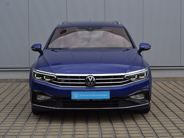 VW Passat Variant