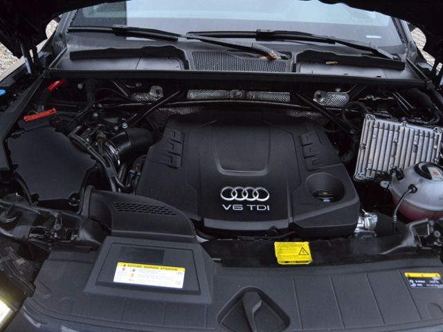 AUDI Q5 Sport 50 TDI qua. Tiptr. S-line EXTER.+SPORT/LUFT/20-ZOLL/ST-HZ/MATRIX/NAVI