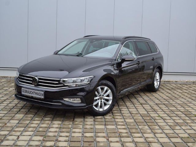 VW Passat Variant