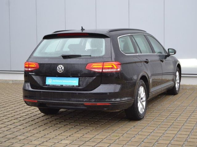 VW Passat Variant