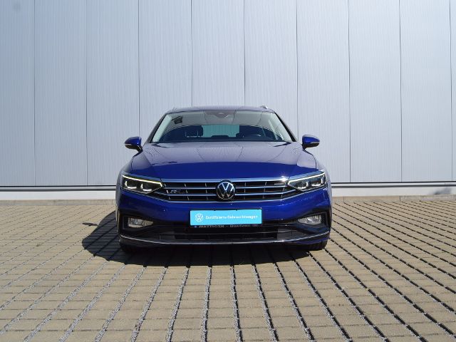 VW Passat Variant