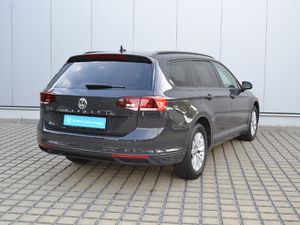 VW Passat Variant