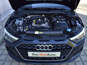 AUDI A1 30 TFSI Advanced PLUS-PAKET/LED/ACC/APS/SHZ/SMARTPHONE-INTERFACE/CLIMATRONIC