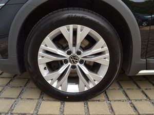 VW Passat Alltrack