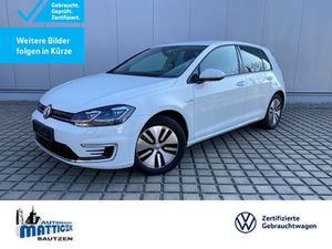 VW Golf e-Golf CL/WÄRMEPUMPE/LED/NAVI-PRO+VZE/DYNAUDIO/RFK/PDC/SHZ/E-SOUND