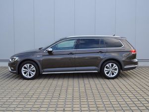 VW Passat Alltrack 2.0 TSI 220 PS 4M DSG PANORAMA/AHK/LED/DCC/NAVI+RFK/ACC/BUSINESS-PREMIUM