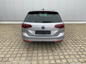 VW Passat Variant 2.0 TDI 240 PS 4M DSG R-Line VOLL/ELEGANCE/PANORAMA/AHK/19-ZOLL+DCC/MATRIX/NAVI