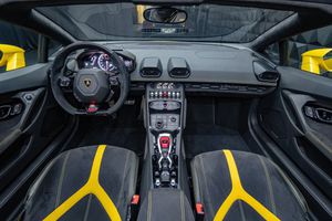 LAMBORGHINI Huracán Spyder LP-610-4 Racing Seats Lift