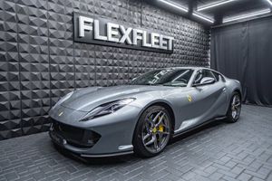 FERRARI 812 Superfast  Lift 2xKamera Carbon NO OPF