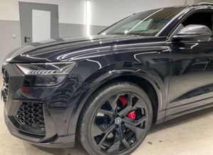 AUDI RSQ8 4.0 TFSI quattro  /Dynamik-Paket-Plus/CARBON/