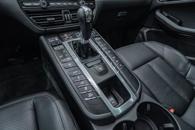 PORSCHE Macan S Pano Luft Sport-Abgas Sport Classic