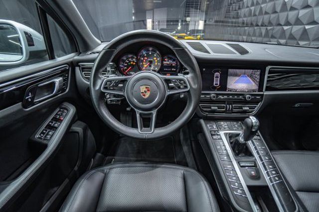 PORSCHE Macan S Pano Luft Sport-Abgas Sport Classic