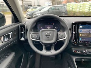 VOLVO XC40 B3 B DKG Plus Dark