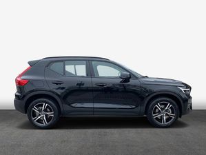 VOLVO XC40 B3 B DKG Plus Dark