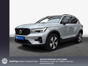 VOLVO XC40 B3 B DKG Plus Dark