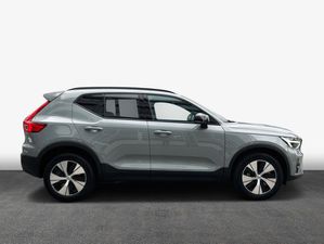 VOLVO XC40 B3 B DKG Plus Dark