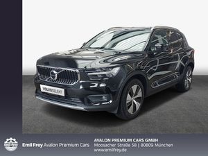 VOLVO XC40 T3 Geartronic Momentum Pro