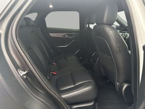 JAGUAR F-Pace P400e AWD S