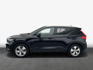 VOLVO XC40 D3 AWD Geartronic Momentum Pro