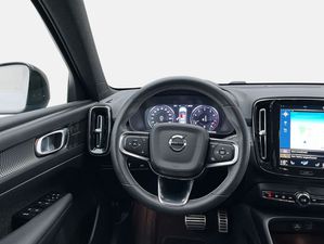 VOLVO XC40 B4 B Geartronic RDesign