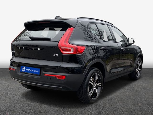 VOLVO XC40 B3 B DKG Plus Dark